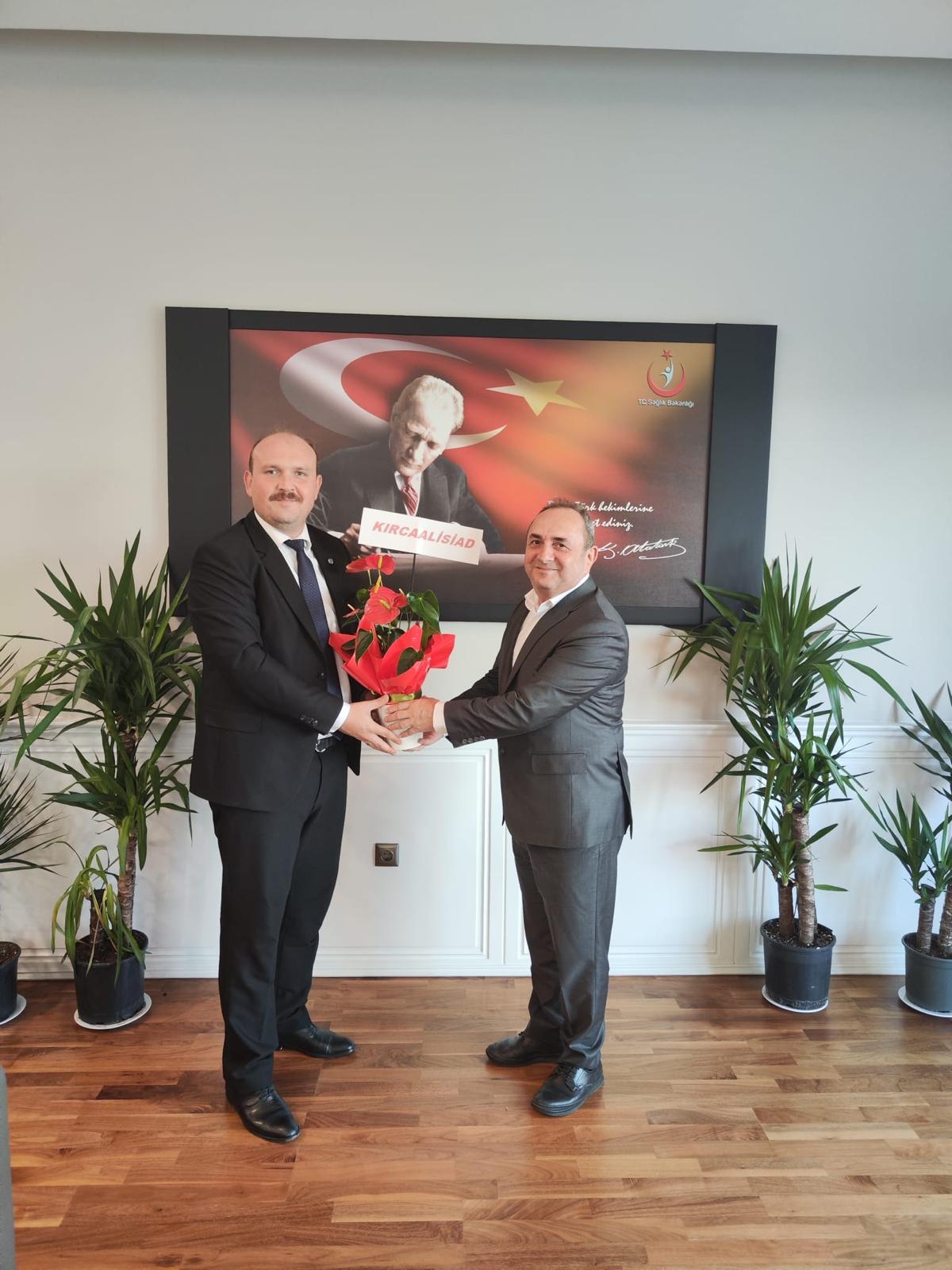 Başkanımız Osman Güler, Bursa Şehir Hastanesi Başhekimi Doç. Dr. Salih Metin’i Ziyaret Etti